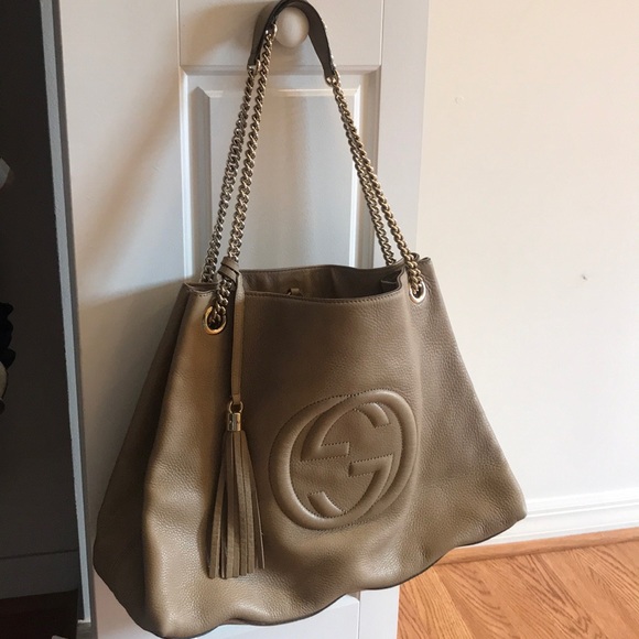 gucci camelia soho